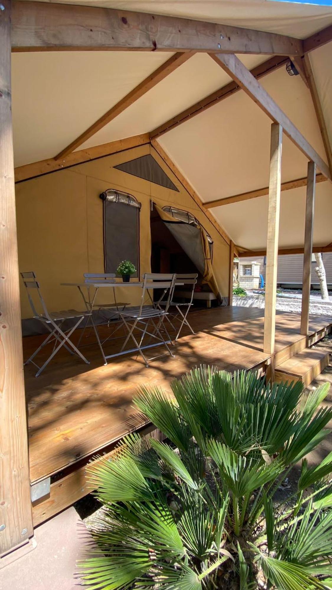Il Pampaleone Glamping And Resort Acireale Eksteriør billede